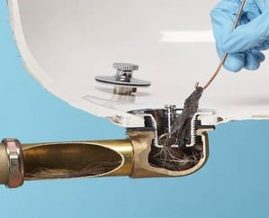 Видео по прочистке засоров в ванной и душевой