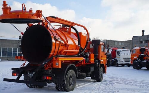 ассенизаторская машина, заказать услугу в лен обл, цена